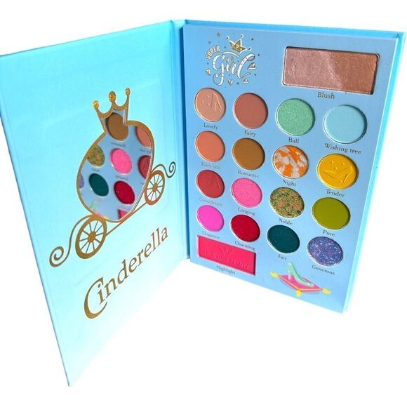 NWT MAKEUP PALLETS Cinderella set Ultramo/love Woman Luxe Beauty 16 pigm… - Picture 1 of 15